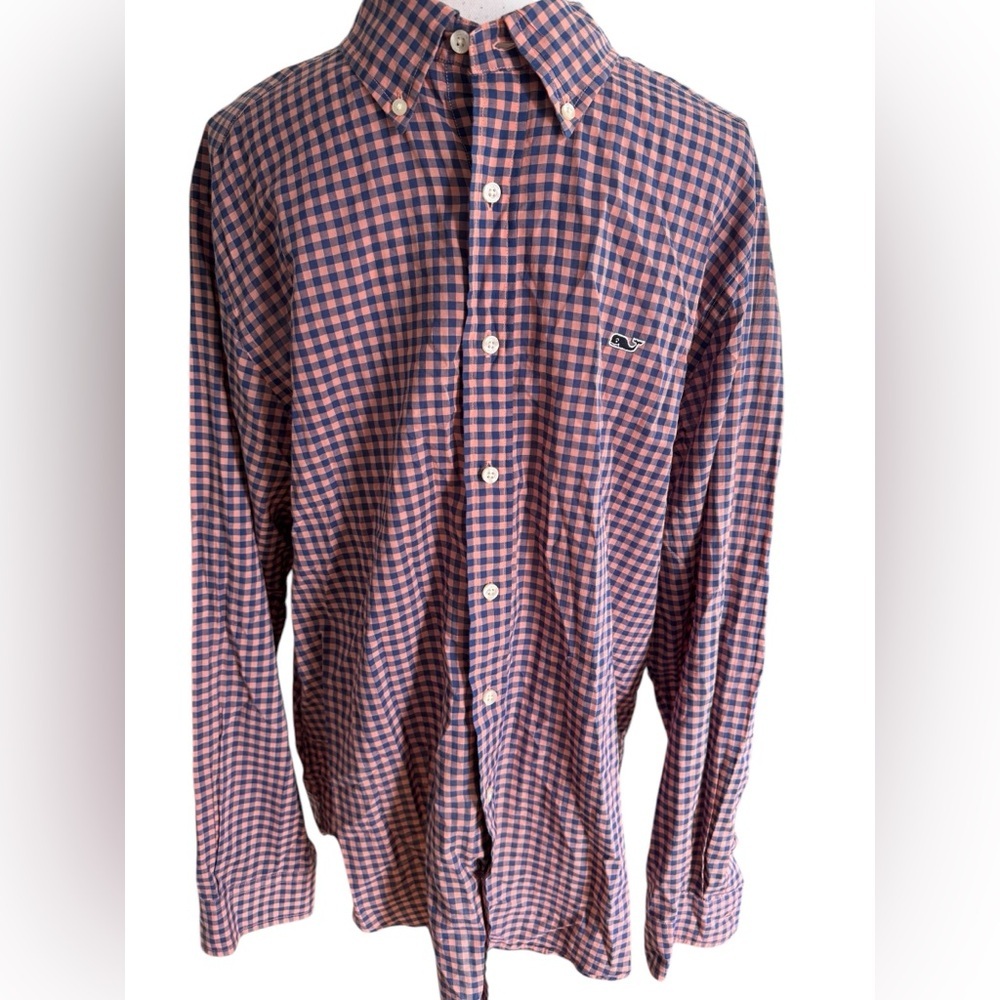 Vineyard Vines men’s slim fit whale shirt size large